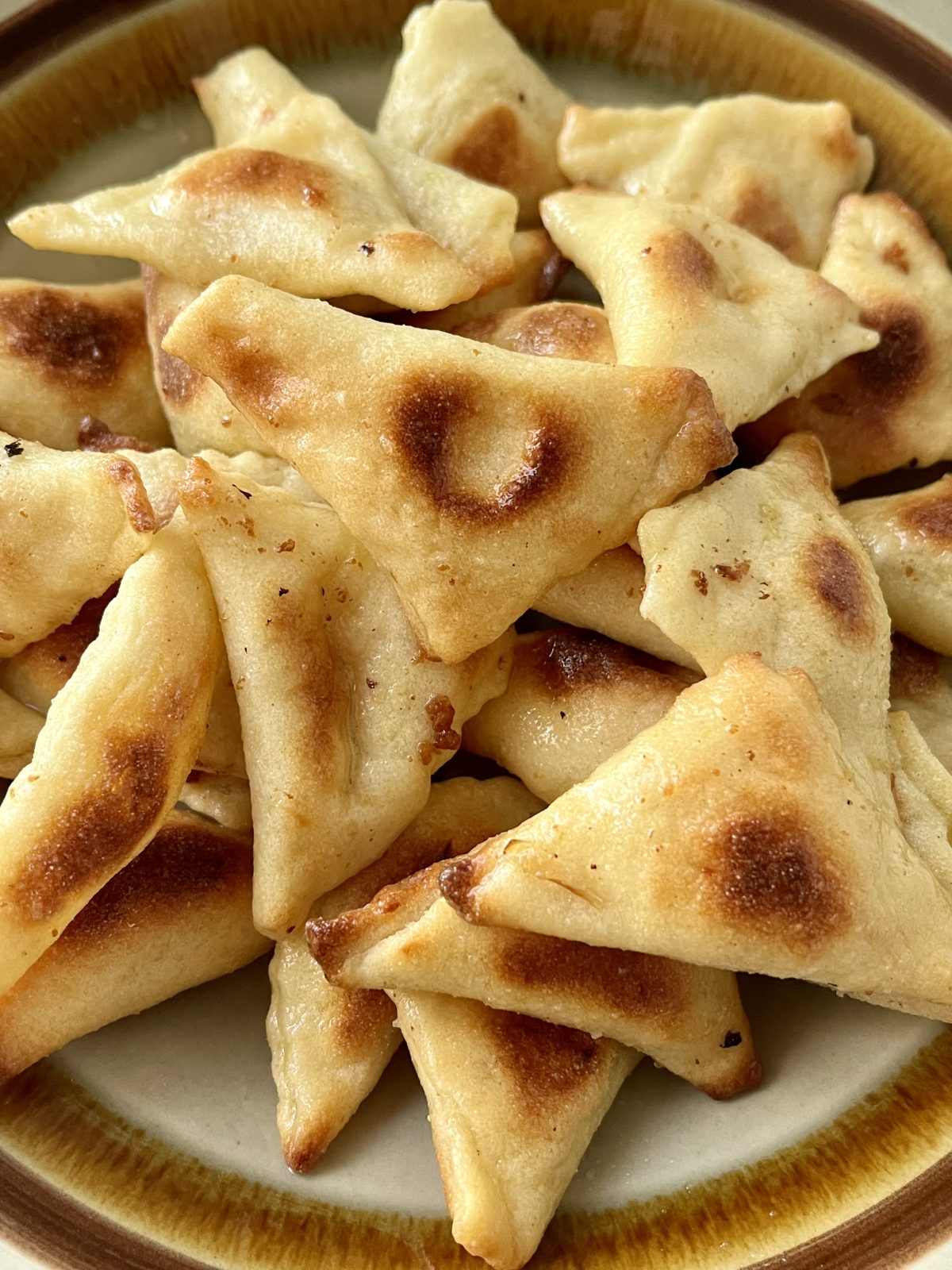 Pečené pirohy s kyslou kapustou